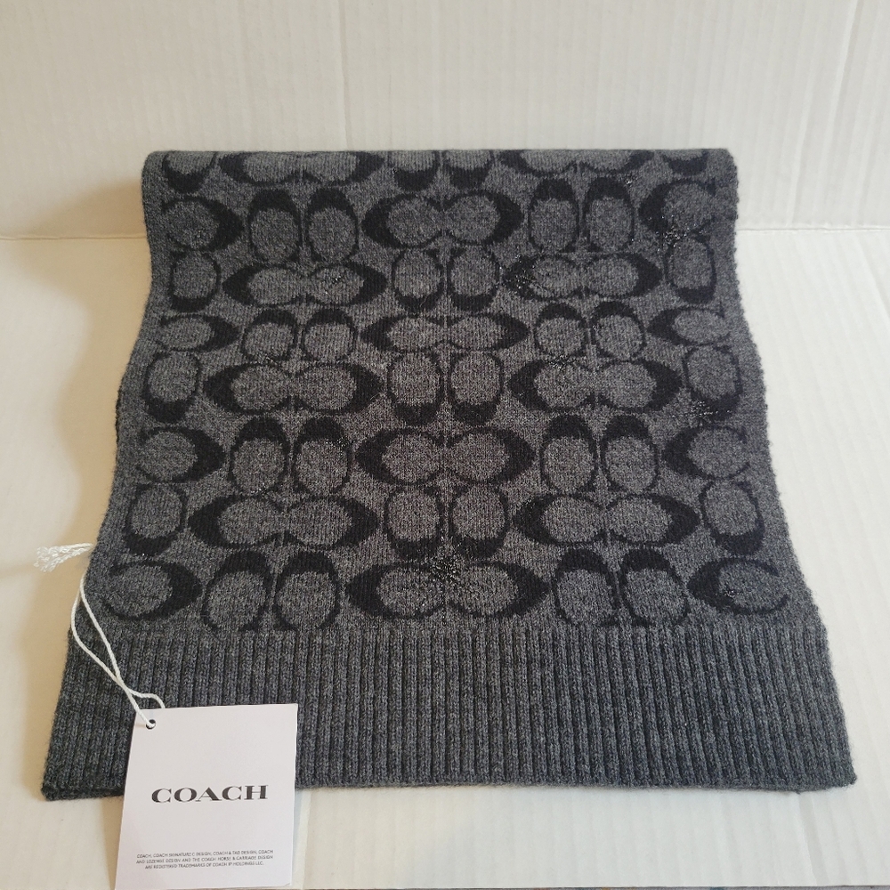 Coach Signature C Logo Star Scarf - Black/Metallic